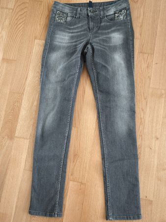Graue Benetton Slim Jeans Gr. 27 mit Stickerei, Top Zustand!