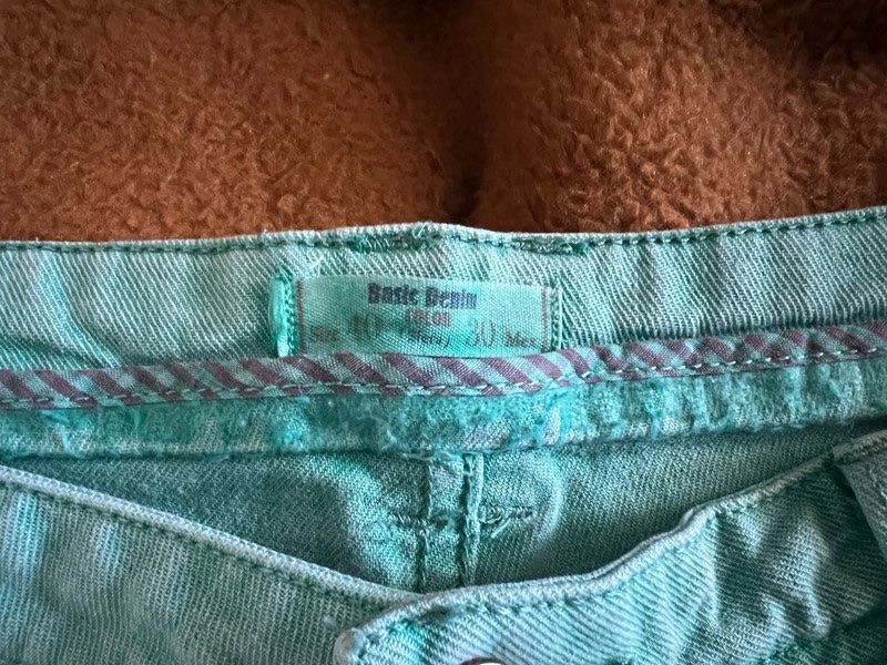 Pantaloni: SFERA Shorts Kurze Hose 40 – Usato da Horgen venduto da linuxrp 1