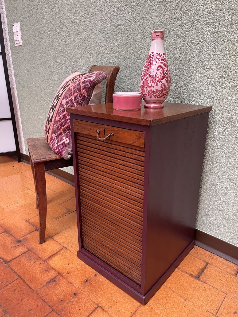 Kommoden: In Stand gestellte Rollladen Kommode 6 Schubladen – Gebraucht aus Bonstetten von usgsuechts_vintage 1