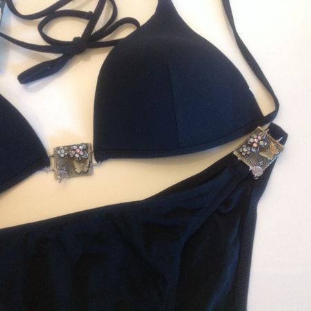 Bikini neuf taille S 75B