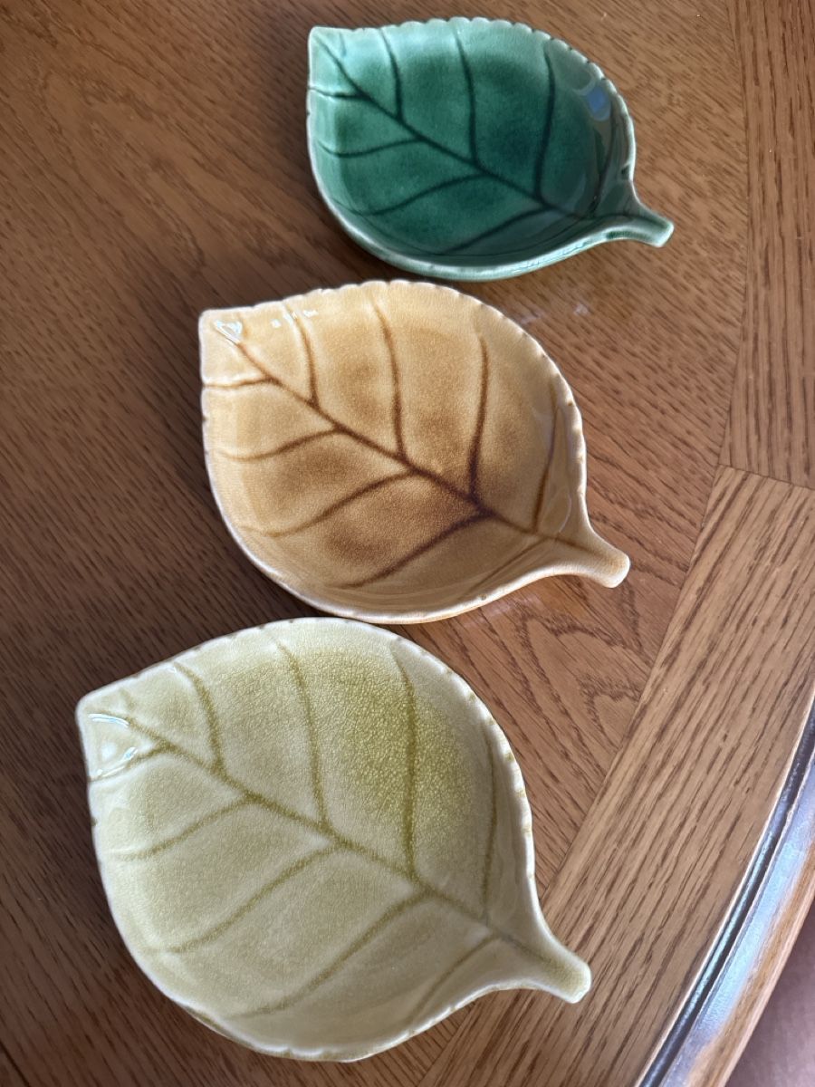 Set di piatti: Lot de 3 petites assiettes  – Nuovo (secondo la descrizione) da Cartigny venduto da Kelly.11