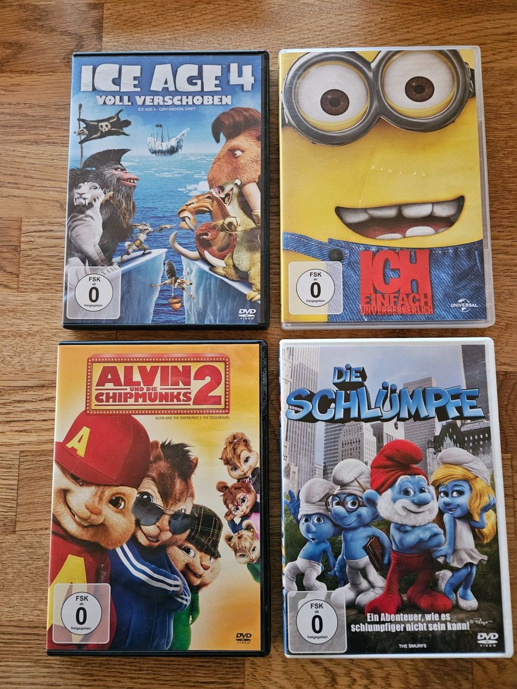 Tutti i DVDs: DVD, Ice Age 4, Ich einfach...., Alvin...2, Die Schlümpfe – Usato da Trachslau venduto da Daniel12766