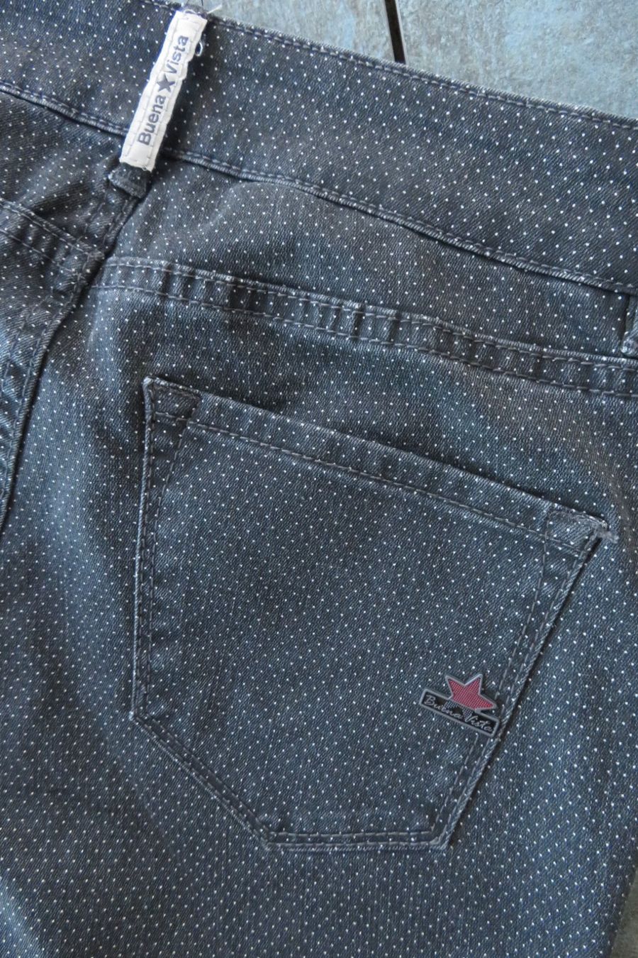 Buena Vista Jeans: Jeans Buena Vista Grösse 36 – Gebraucht aus Wil ZH von Tamagy 3