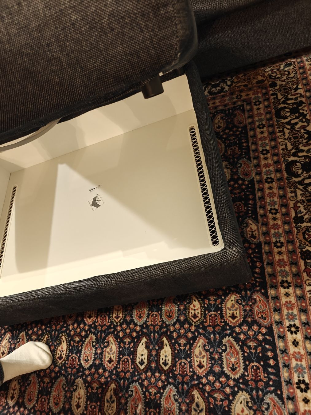 Divani: Ecksofa von IKEA in grau mit Stauraum – Usato da Zürich venduto da jan_78ld 4