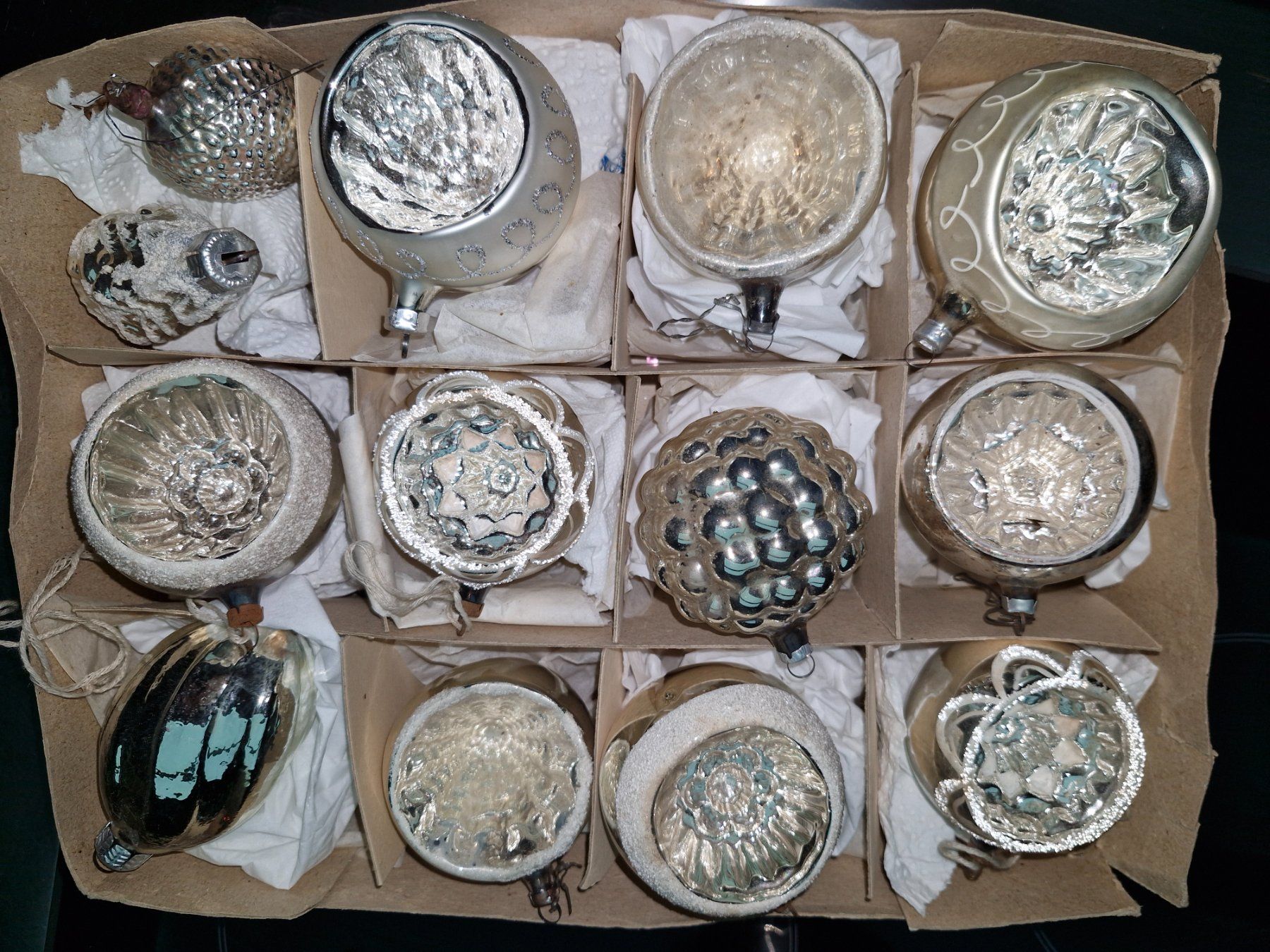 Tutte le decorazioni: antiker Christbaumschmuck – Usato da Guarda venduto da rue_bpd7 1