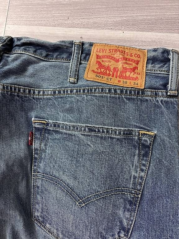 Jeans: Levis 501 CT Jeans 38x34 – Gebraucht aus Basel von 59fifty82 2