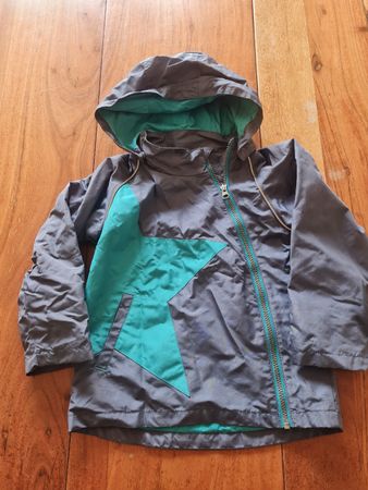 Name it Jacke, GR 104, neuwertig, Kaptze abnehmbar