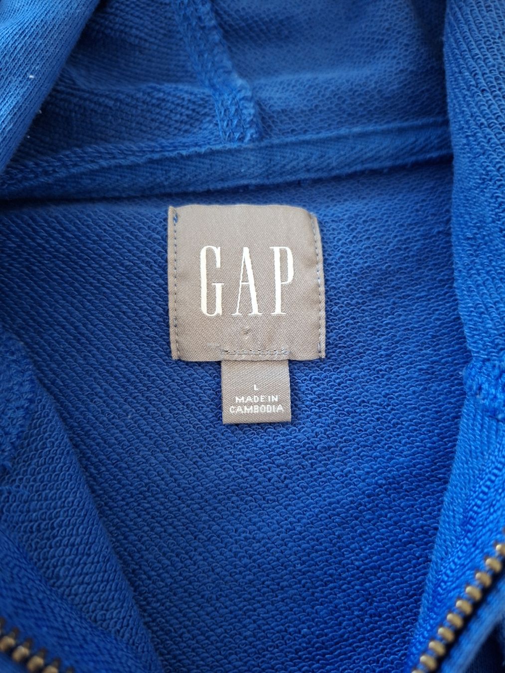 Gap Maglioni & Felpe: Sweat a capuche zippé bleu avec logo Cap – Usato da Renens VD venduto da ser_j2fn 4
