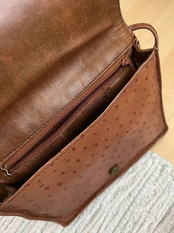 Taschen für Damen: Tasche – Gebraucht aus Bütschwil von Mariia_Ch221 1