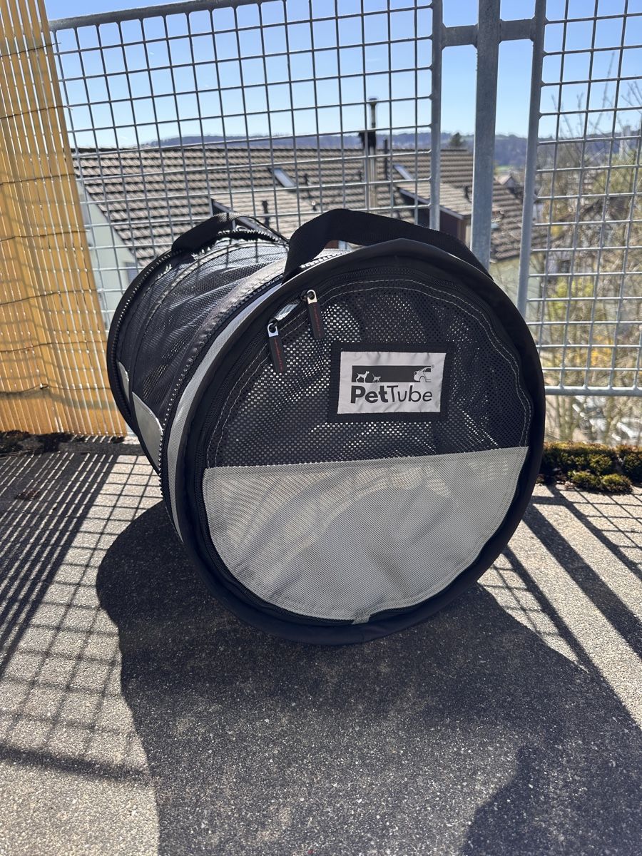 Liege- & Schlafplätze: Pet Tube Petego Grösse S – Gebraucht aus Dübendorf von huschi5443