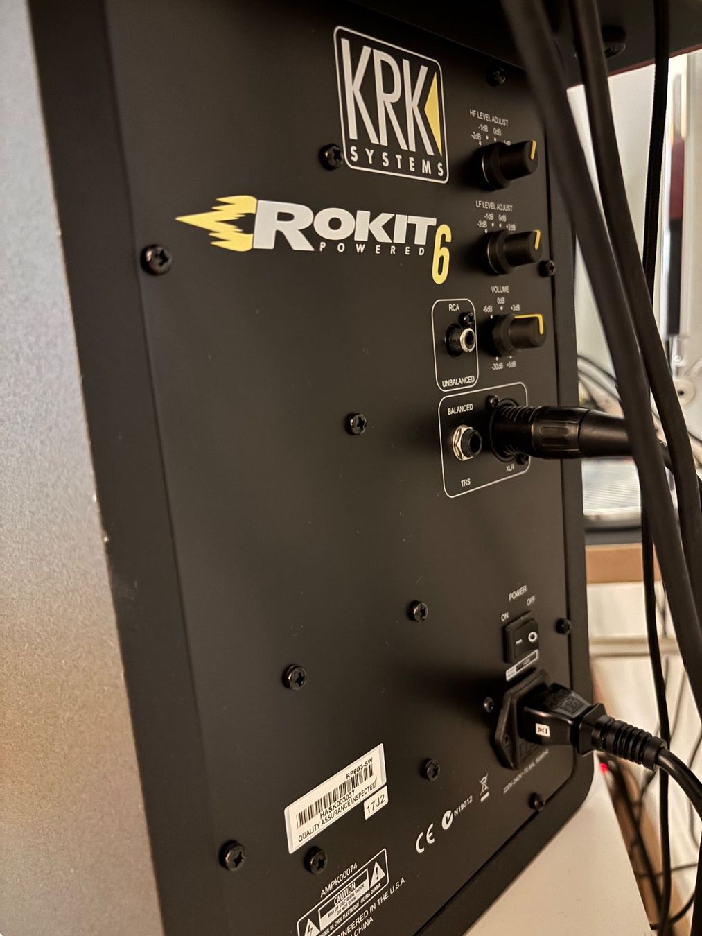 KRK Lautsprecher: 2x KRK Rokit 6 (G3) Studio-Monitore – Gebraucht aus Zürich von casacafluri 3