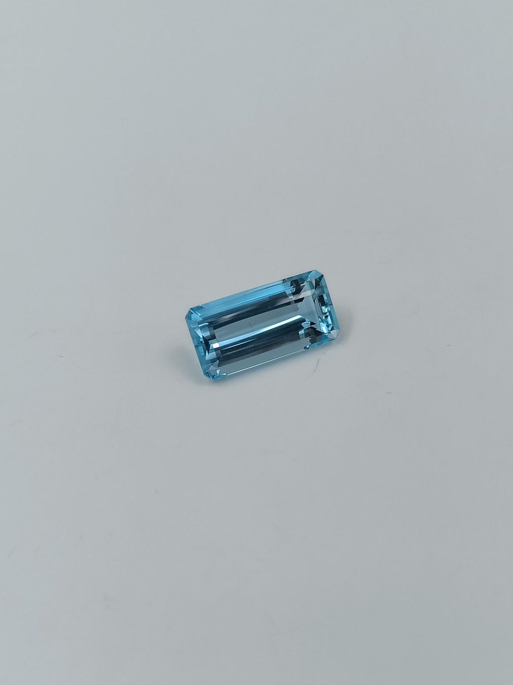 Pierres précieuses: 1 AQUAMARIN 23.80 CT. – D'occasion à Luzern par EdiGem 9