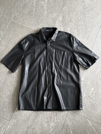 Bershka Kunstleder Hemd - Top Zustand, Grösse L, Schwarz!