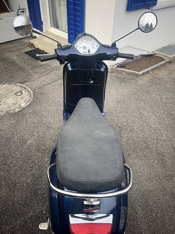 Scooters: Vespa LX125 – D'occasion à Knonau par Lars.it10 3