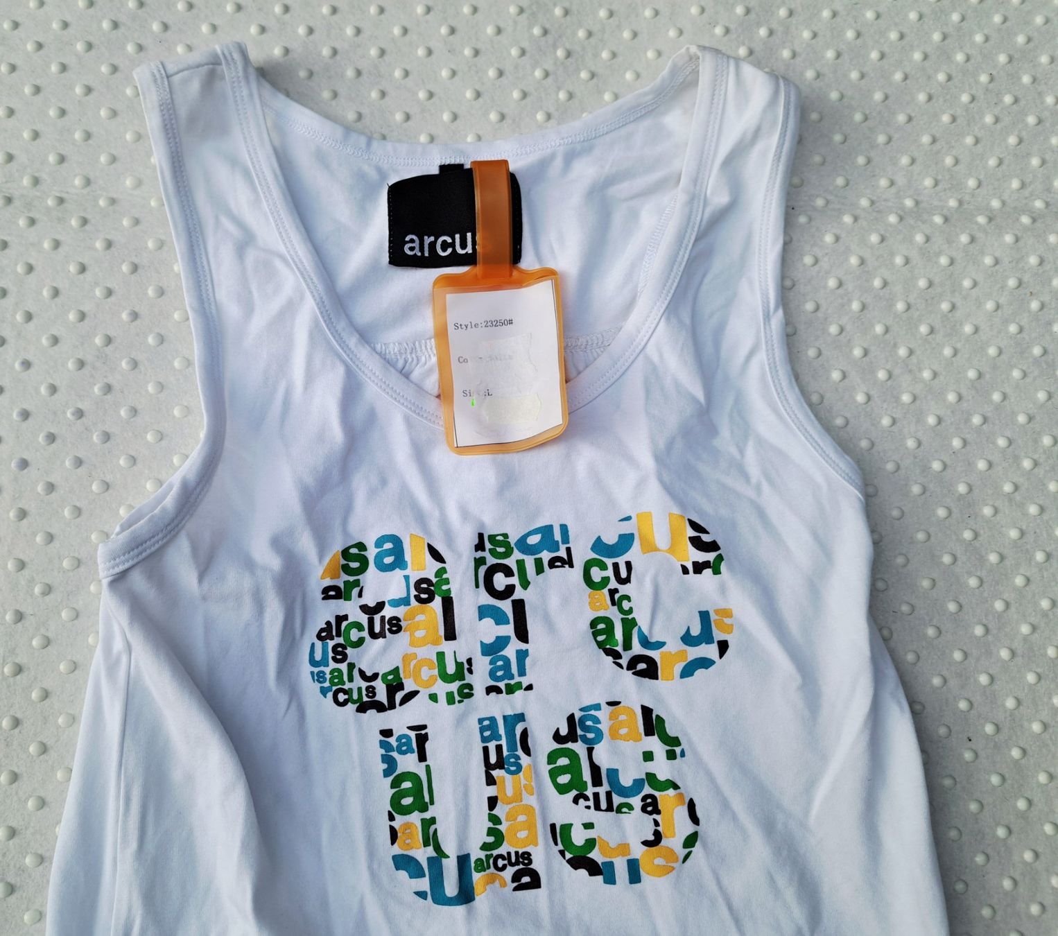 Camicette, T-shirt & Top: NEU! Cooles Arcus Top Trägerhemd – Nuovo (secondo la descrizione) da Gysenstein venduto da joshuas81 2