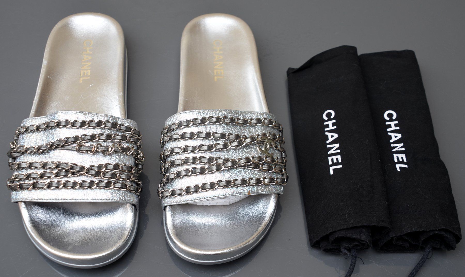 Chanel Damenschuhe: Sandalen Chanel sandales .42 – Gebraucht aus Collonges von Auganien 1