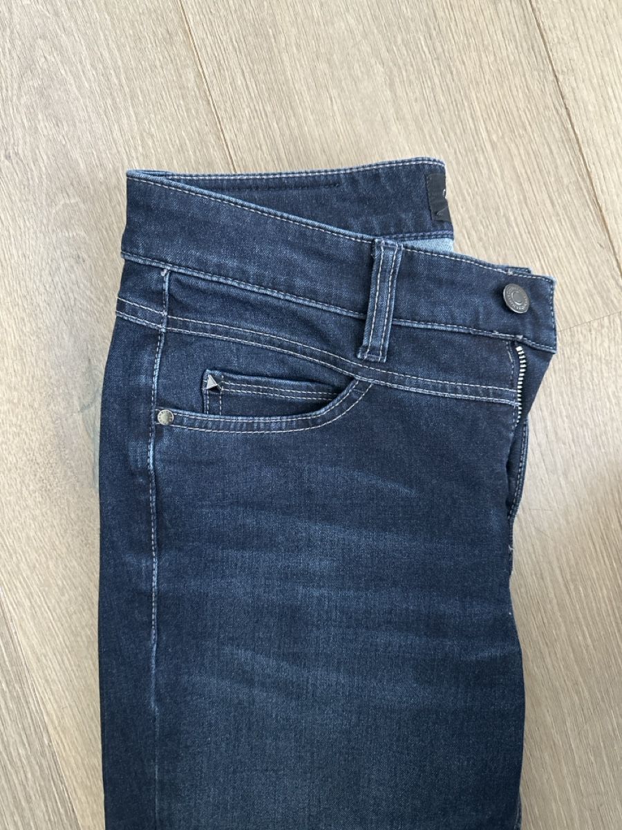 Cambio Jeans: Cambio Jeans "Posh", Gr. 36, Dunkelblau – Usato da Othmarsingen venduto da Darija7 2