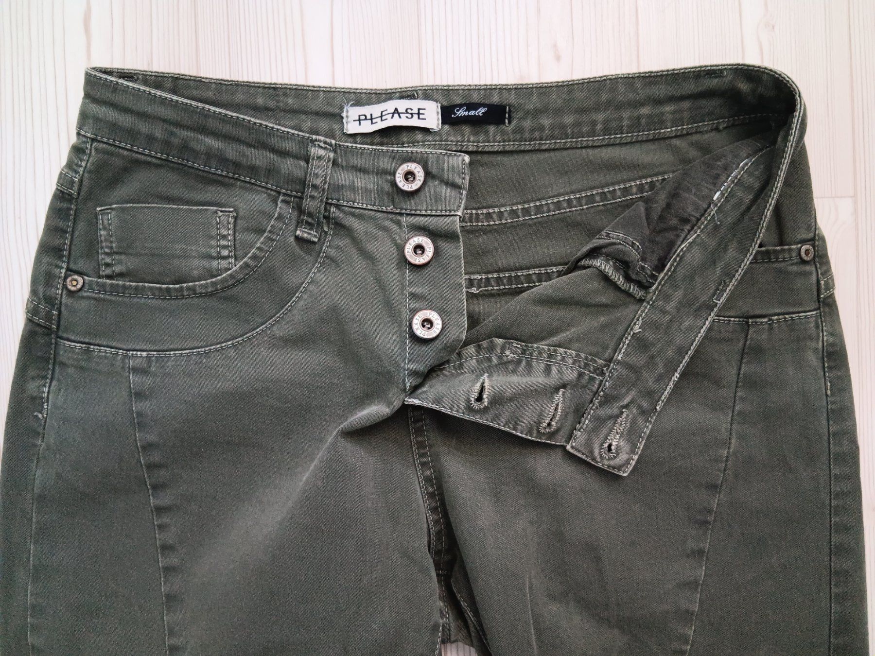 Please Jeans Jeans: PLEASE Jeans taille / Grosse S – Usato da Cossonay-ville venduto da Super-Price-Quality 4