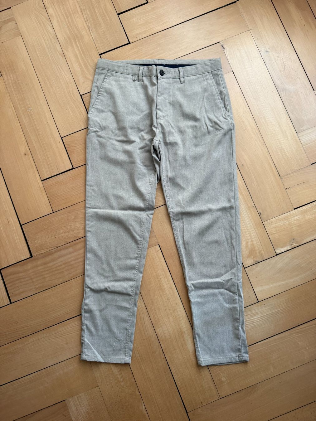 Zara Pantaloni: ZARA - Hose hellbeige M – Usato da Zürich venduto da Diazaio