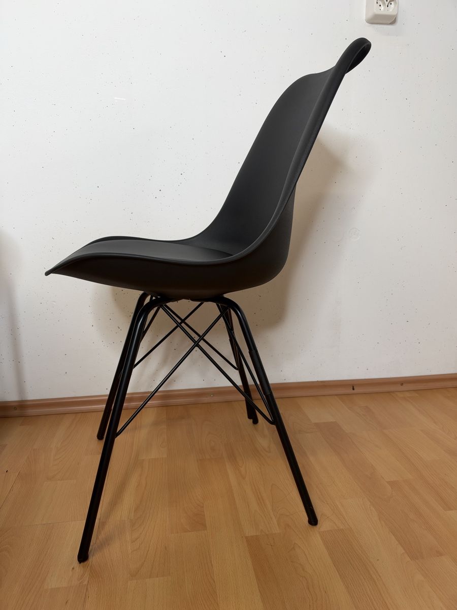 Stühle: 2 Schwarze Stühle – Gebraucht aus Rubigen von Welle01 3