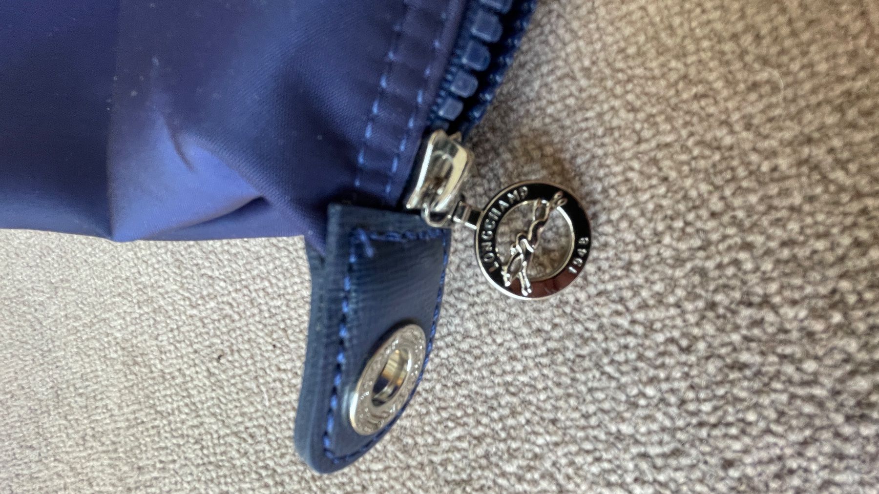 Longchamp Borse da donna: Sac Longchamp bleu marine, modèle Le Pliage – Usato da Jussy venduto da Retrove 2