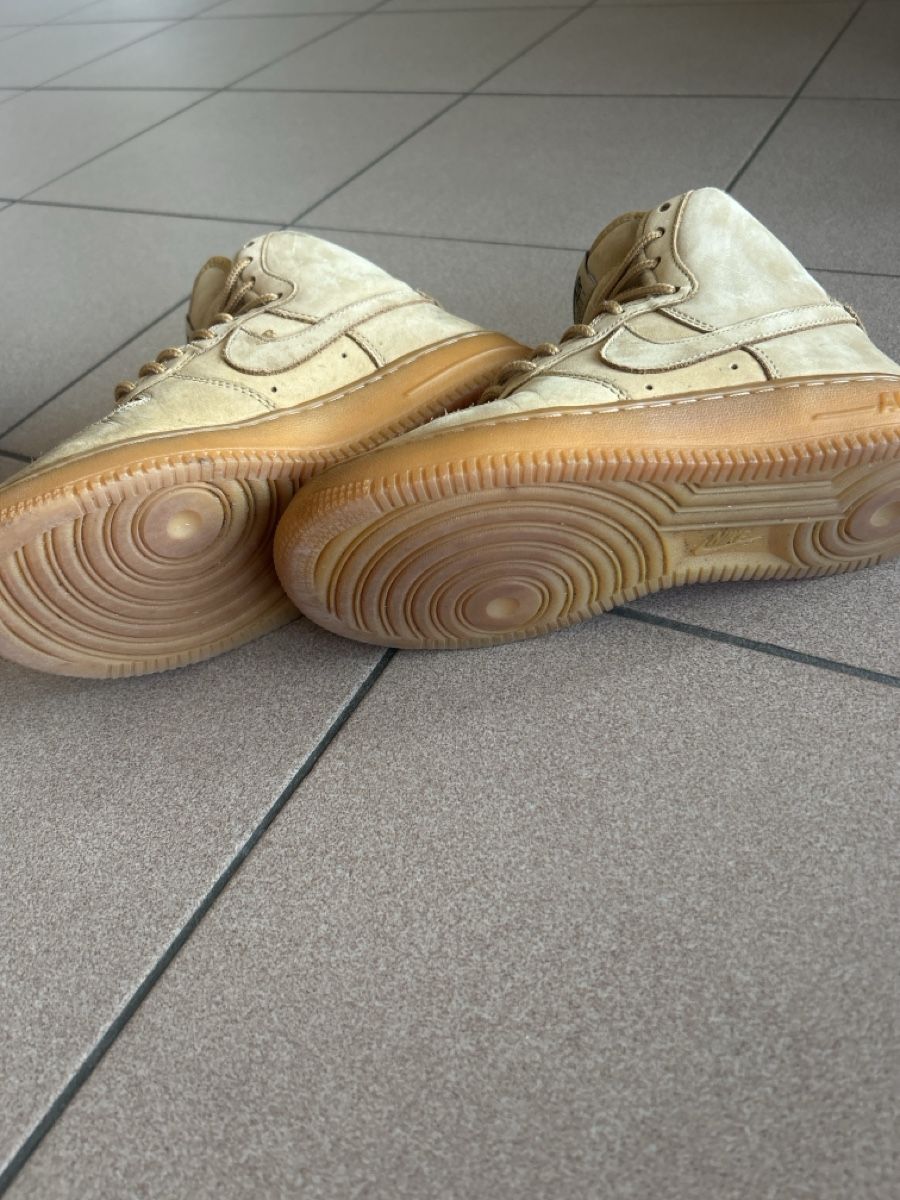 Nike Chaussures hommes: Nike air force 1 - 37.5 – D'occasion à Gordola par Kittykitty1981 2