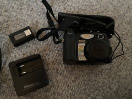 Nikon COOLPIX 5400