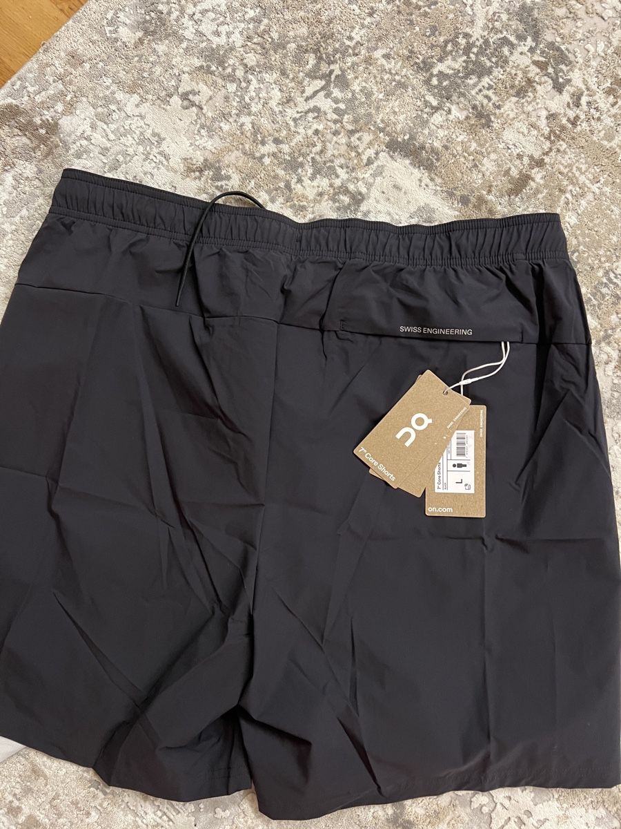 Pantaloni: On 7" Core Shorts Herren L  – Nuovo e nell'imballaggio originale da Adliswil venduto da AnEmNaIv 3