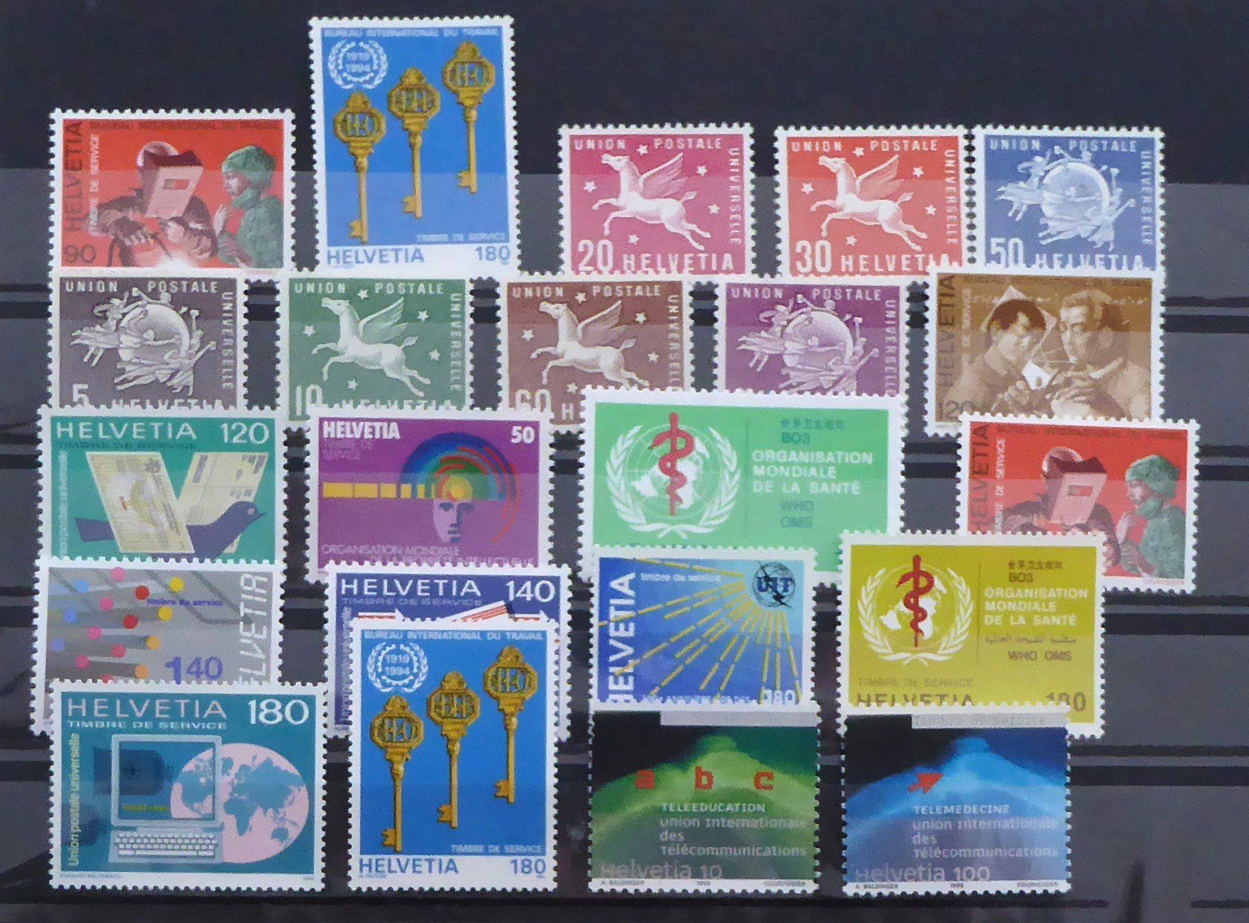 Tutti i francobolli: Dienstmarken Schweiz postfrisch, die ersten 4 gestempelt – Nuovo (secondo la descrizione) da Aesch BL venduto da Kauri1 2