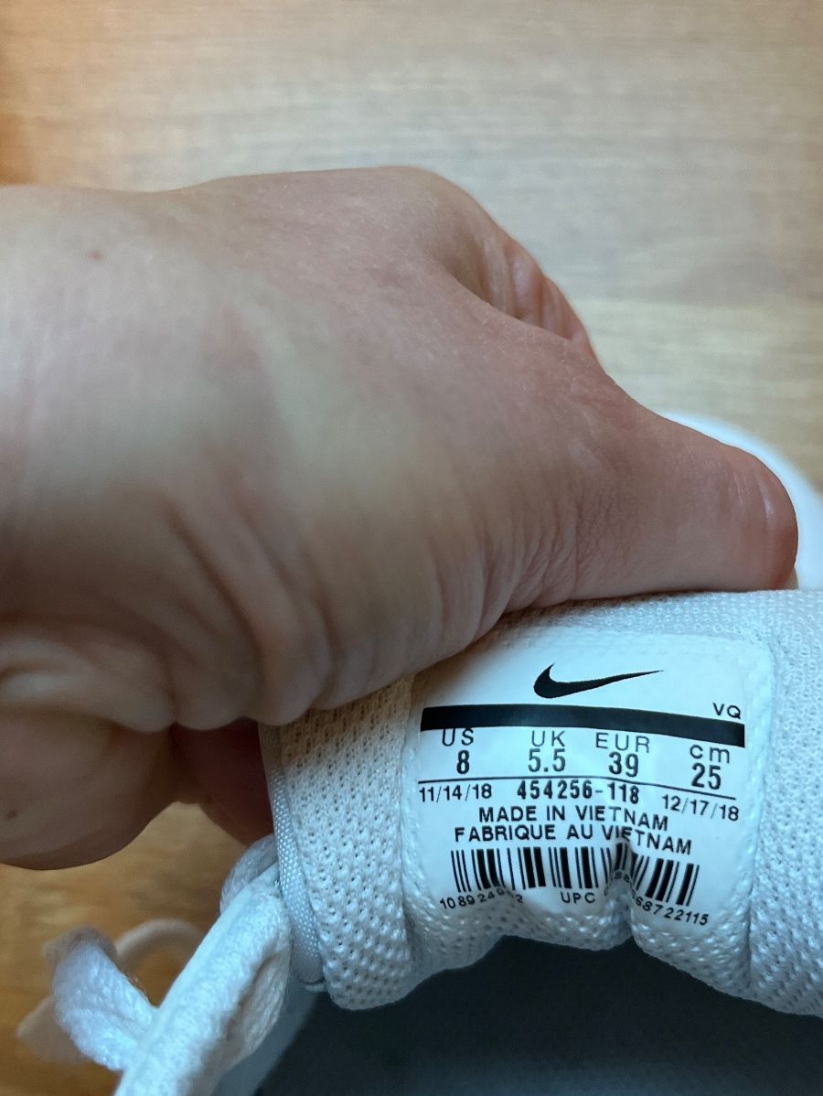 Nike Herrenschuhe: Nike taille 39 – Gebraucht aus Genève von fyshbird 7