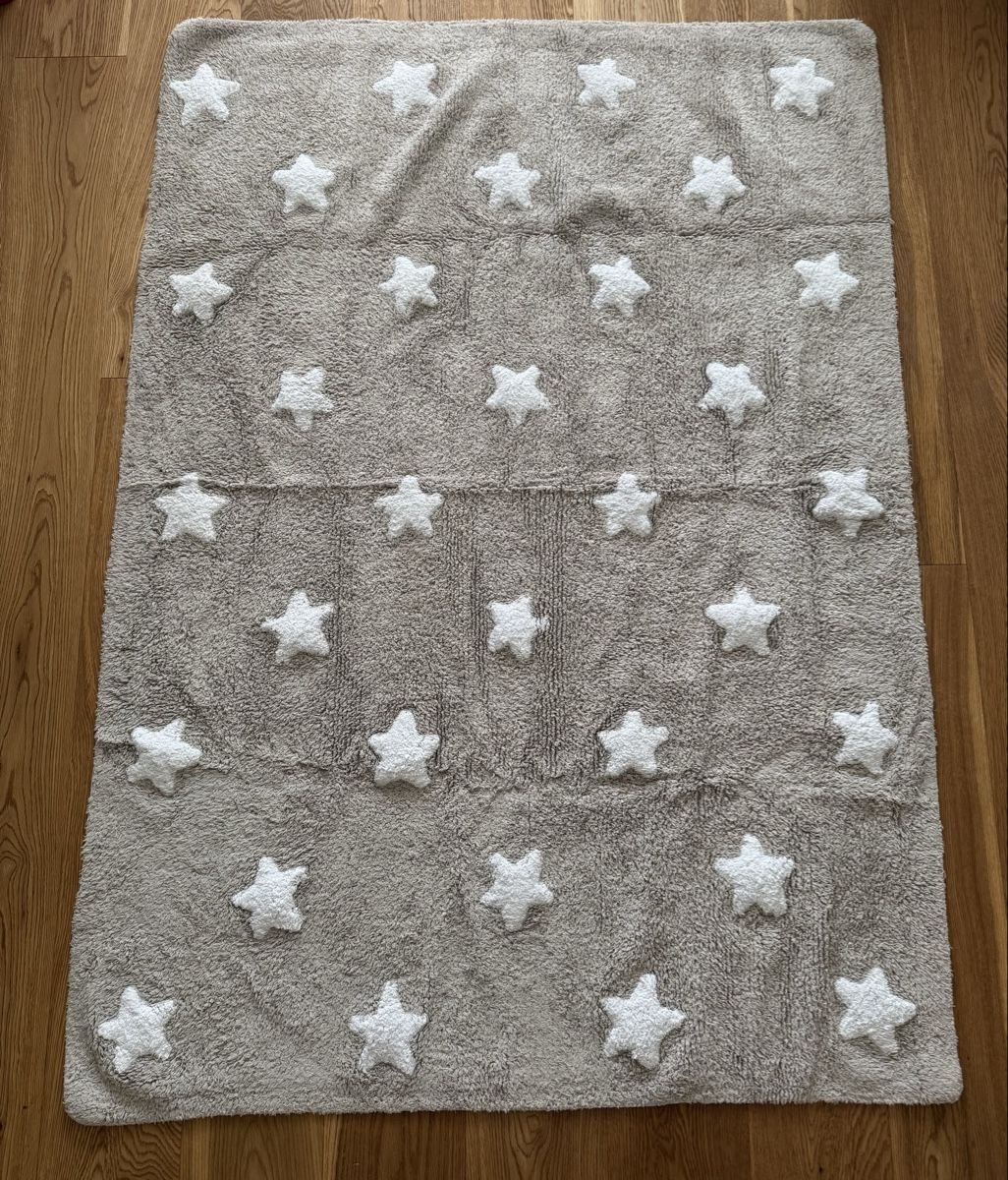 Tappeti: Waschbarer Kinderteppich von Lorena Canals – Usato da Stansstad venduto da dug_8drx