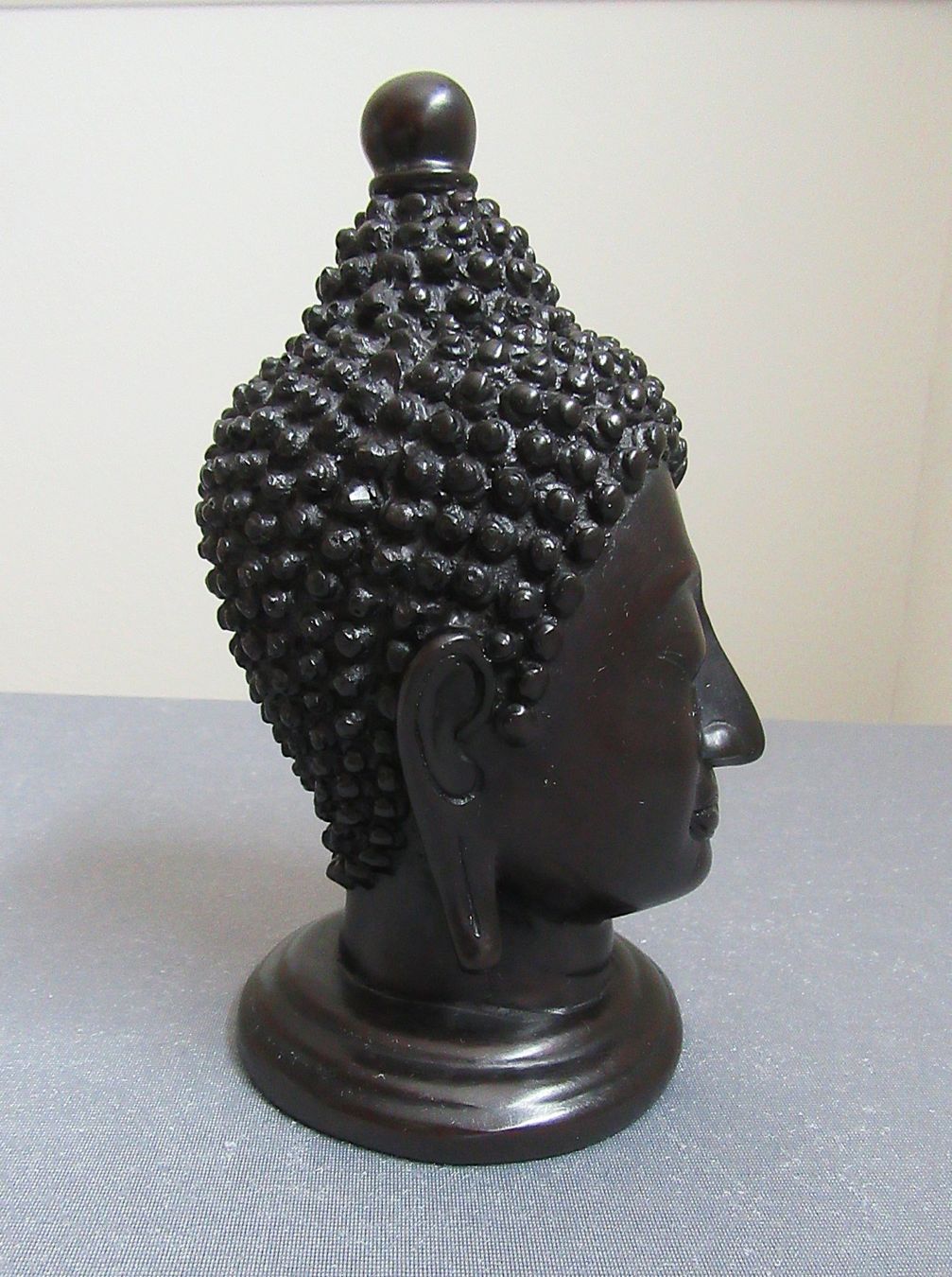 Skulpturen & Statuen: Buddhistischer Kopf  - Figur - aus hartem Kunststoff – Gebraucht aus Auenstein von Padabimbim 1