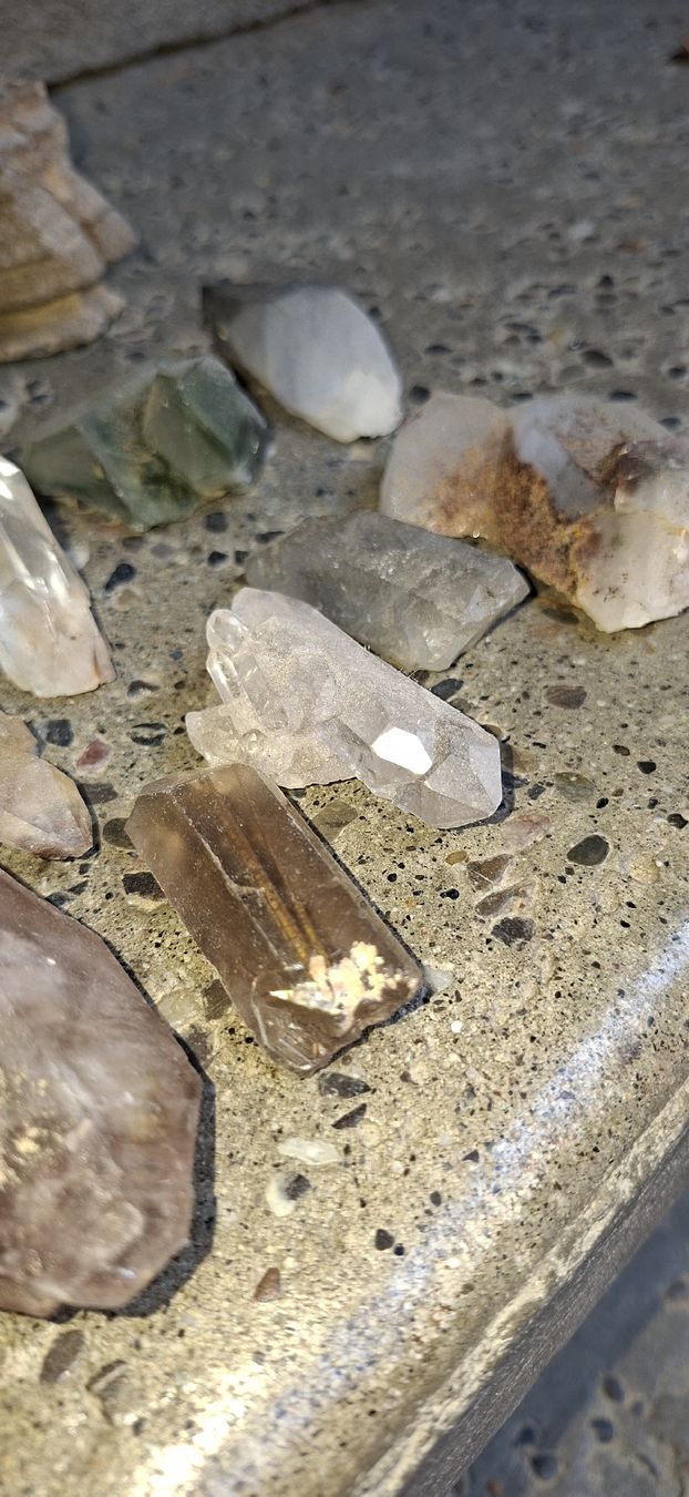 Mineralien & Heilsteine: Mineralien – Gebraucht aus Münsingen von wd65 3