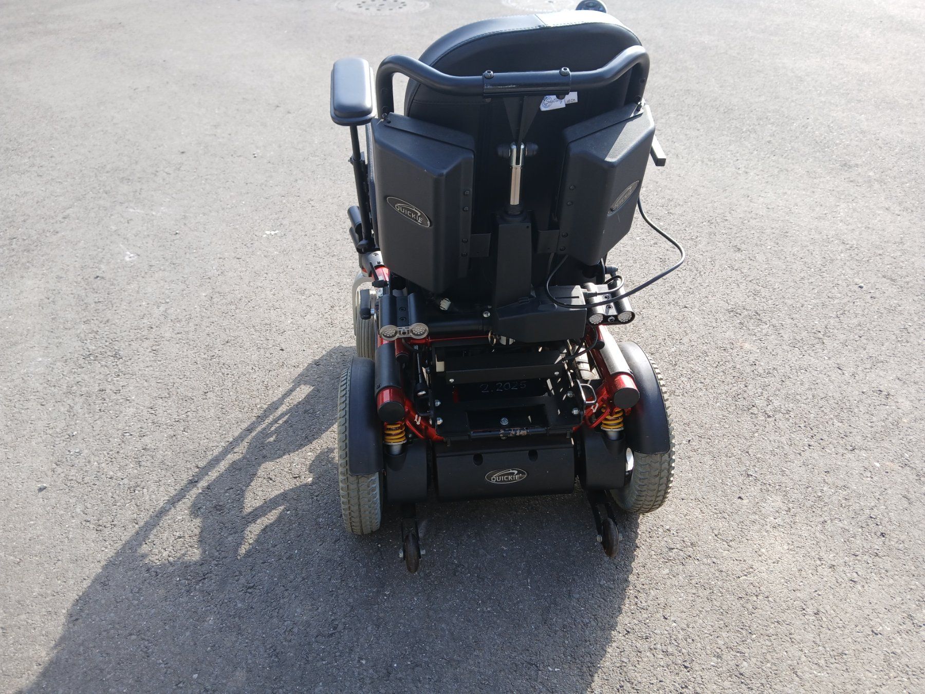 Sedie a rotelle: Quickie Rollstuhl in Top Zustand – Usato da Ebikon venduto da smart1997 3