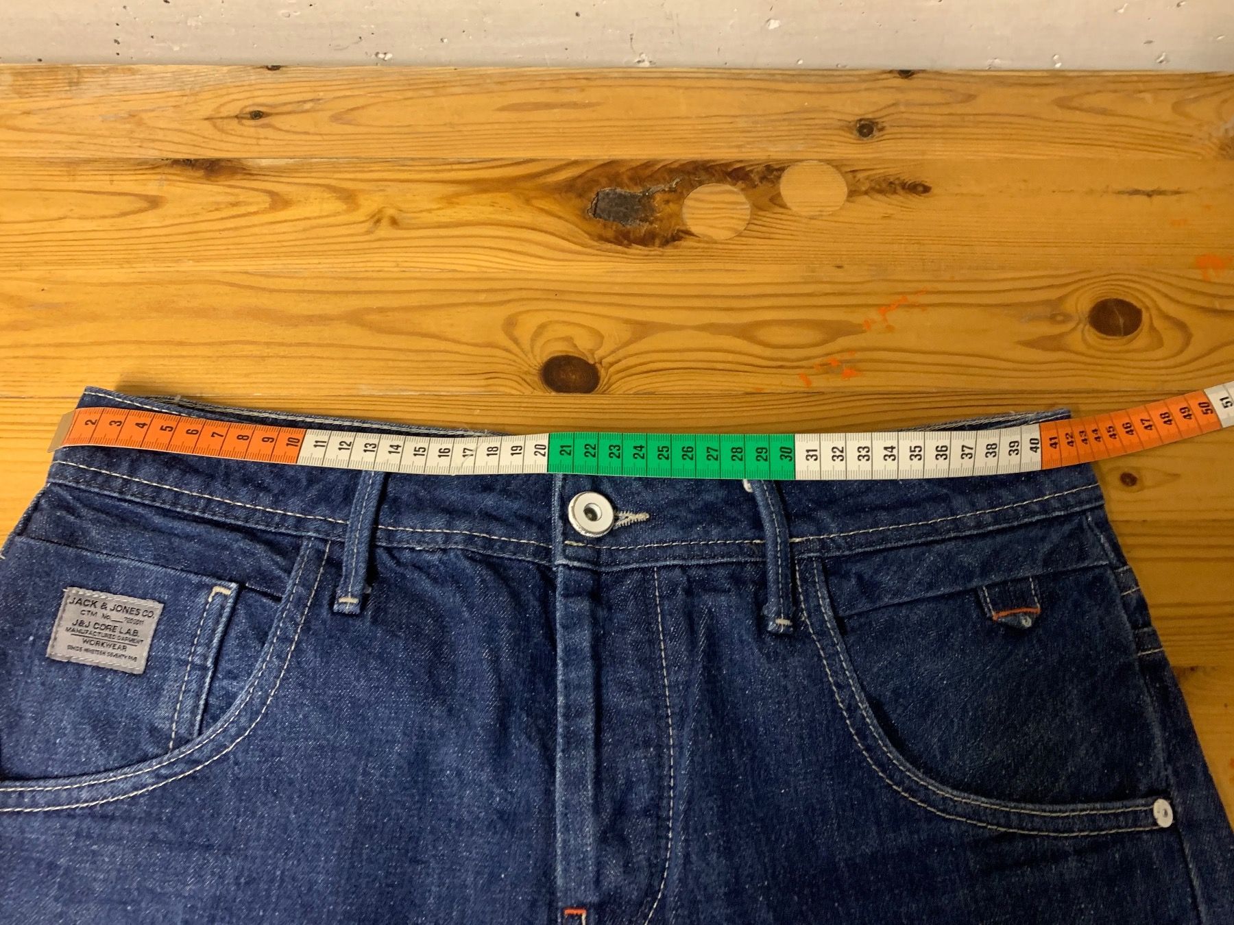 Pantaloni: Kurz Hose JACK & JONES grösse 42 – Usato da Thun venduto da jeff070 4