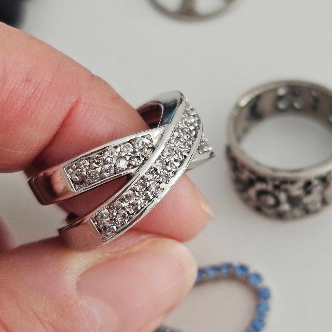 Altri gioielli: 3 xArmbänder, 1x halskette, 3x ringe – Usato da Matten b. Interl venduto da Vanilla8 6