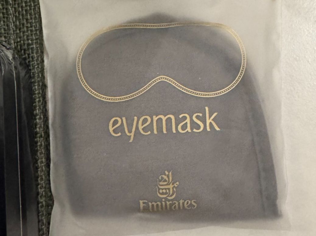 Negligees & Pigiami: NEU - Emirates FIRST CLASS  SET Nr. 21 – Nuovo e nell'imballaggio originale da Maienfeld venduto da Fashion_2009 4