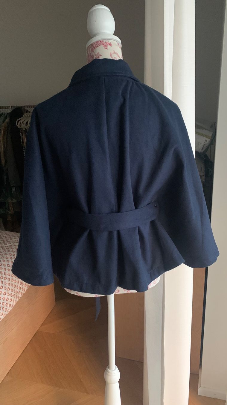 Altro in Moda donna: Cape-mantel /cape spring jacket S-M (NEW) – Nuovo e nell'imballaggio originale da Zürich venduto da Angela_Fashion_Lover 4