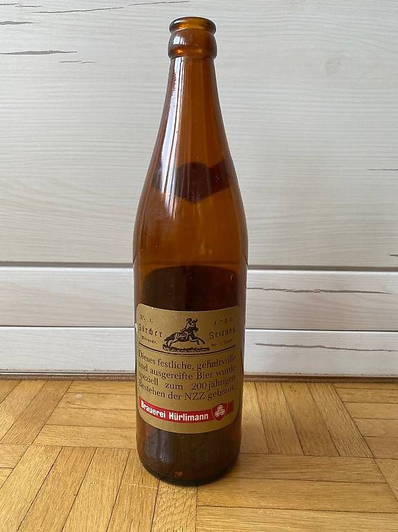Bicchieri, Caraffe & Bottiglie: Jubiläumsbierflasche, Aschenbecher, Postkarte, Humpen – Usato da Zürich venduto da uts_789v 1