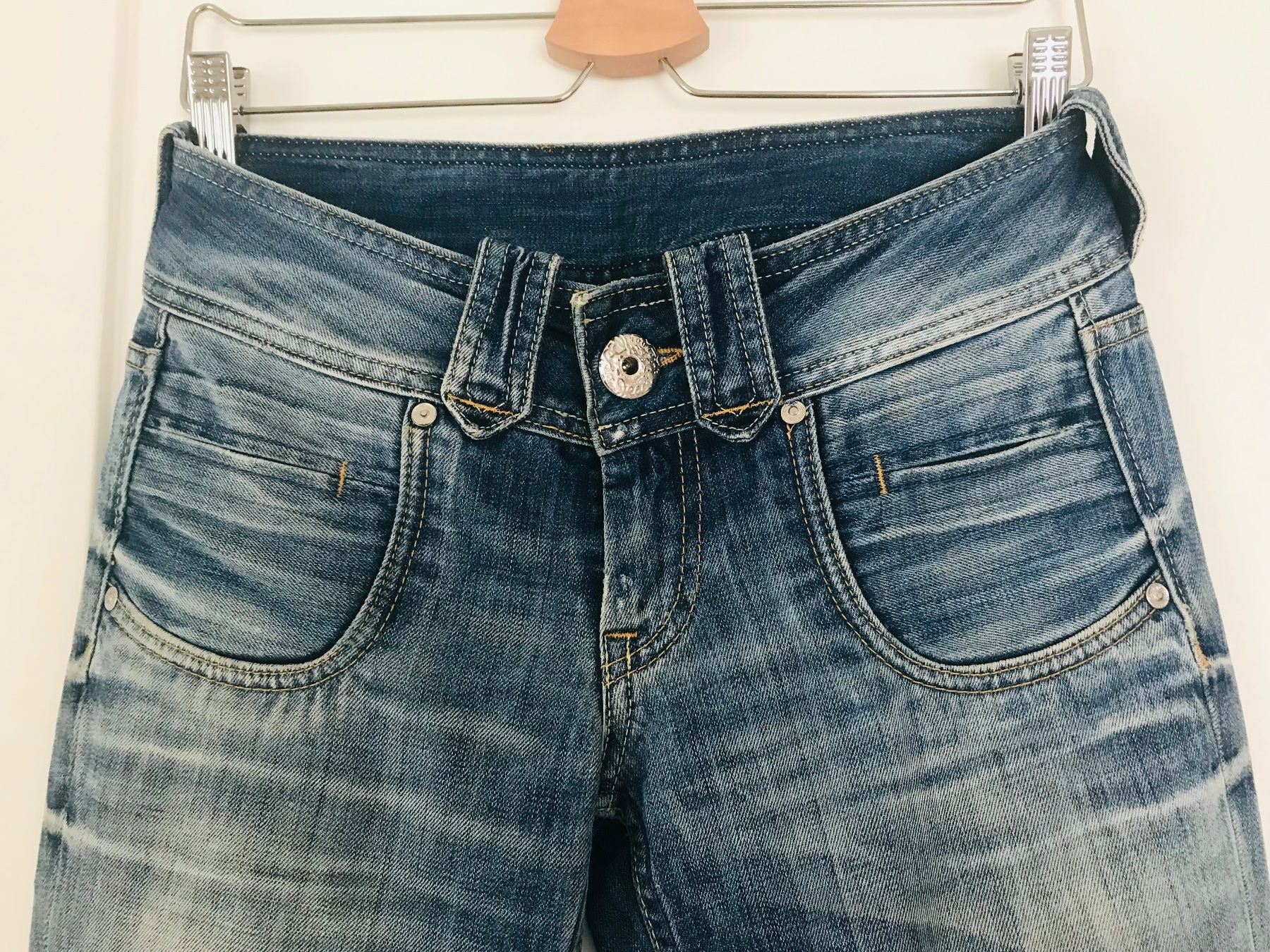 Pepe Jeans Jeans: Pepe Jeans Damen, Grösse 26/32 – Gebraucht aus Zürich von KEEPINSPIRED 1