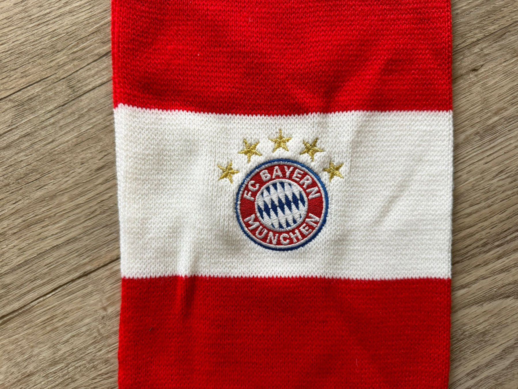 Foulard & Sciarpe: FC Bayern München Fanschal – Nuovo (secondo la descrizione) da Mollis venduto da Car1893