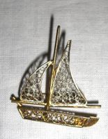 Alte Filigran Brosche, Motiv Segelschiff