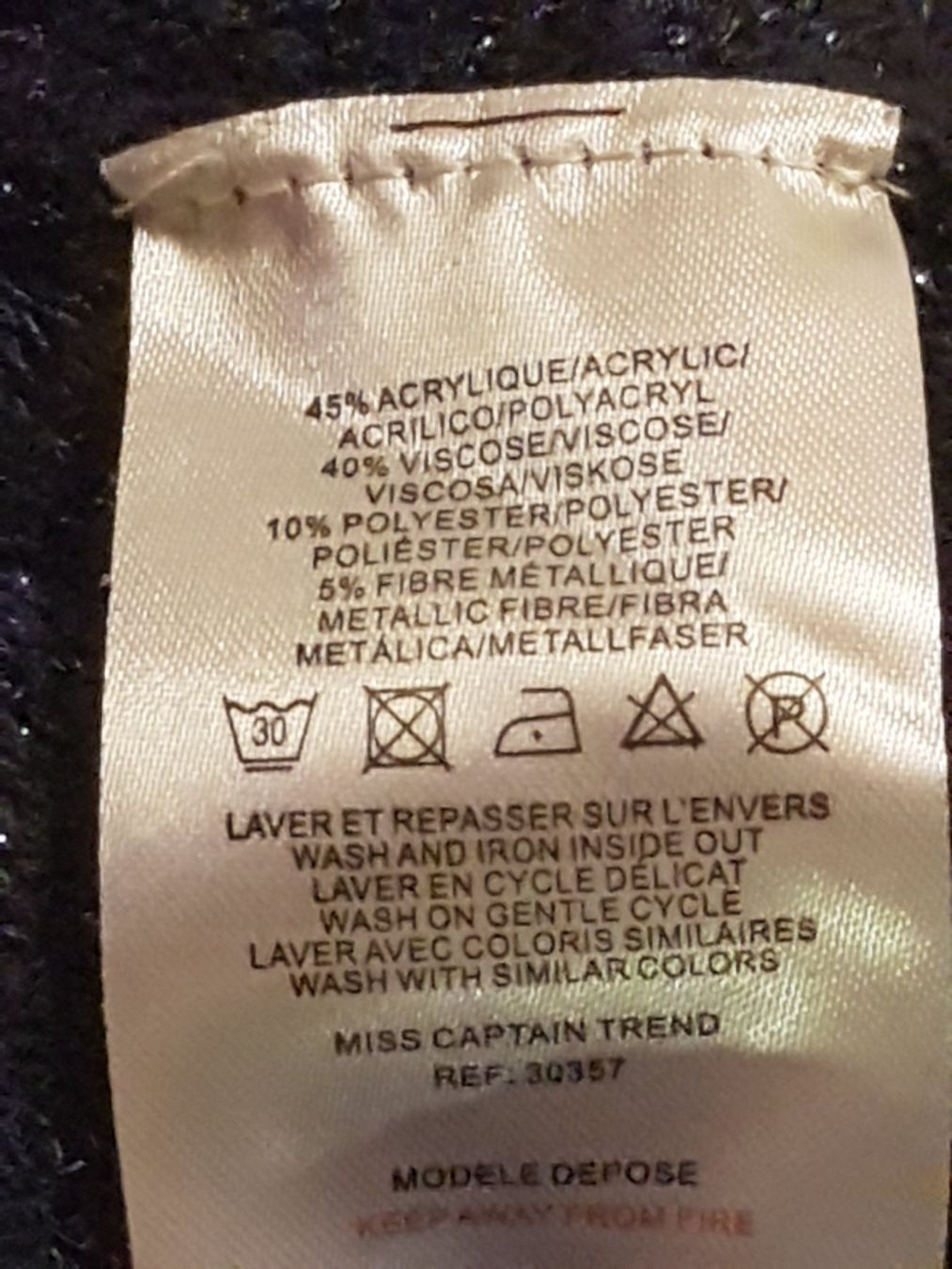 Pullover & Sweatshirts: Pull taille L marque Miss Captain matière douce – Gebraucht aus Villiers von san_jn5w 5