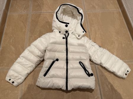 Moncler supercoole Bady Daunenjacke, 6J 116 Np600 Fr