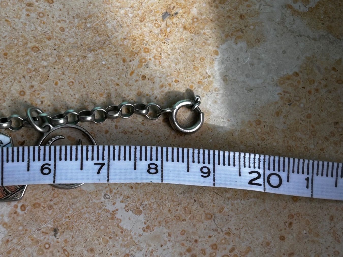 Bracciali & Braccialetti: Silber-Armband Schweizer Symbole, Orte (19cm) – Usato da Dittingen venduto da Bijoubelle 5