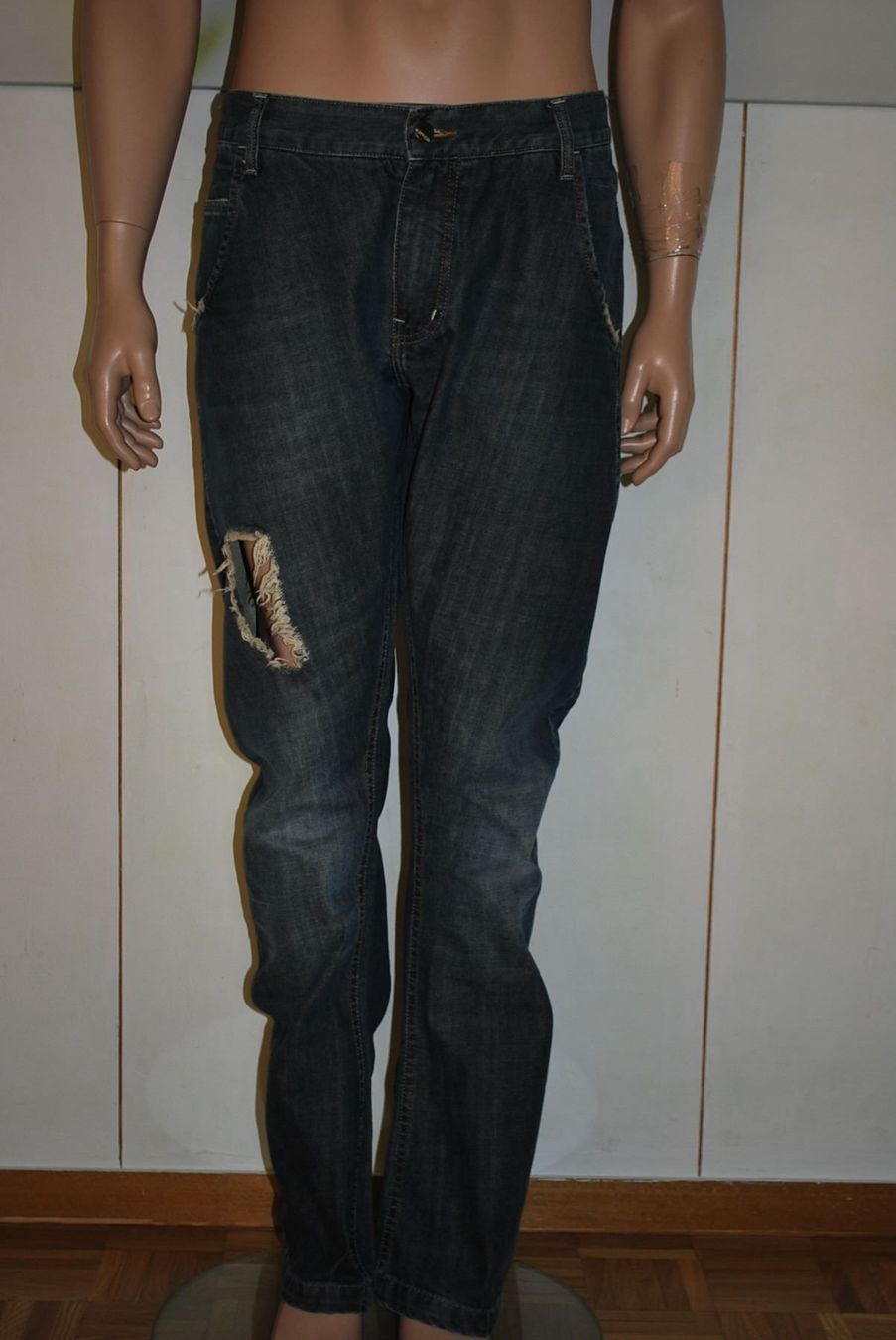 Jeans: Jeans M. OFFICER "Hype"    Taille/Grosse 40 – D'occasion à Cossonay-ville par Super-Price-Quality
