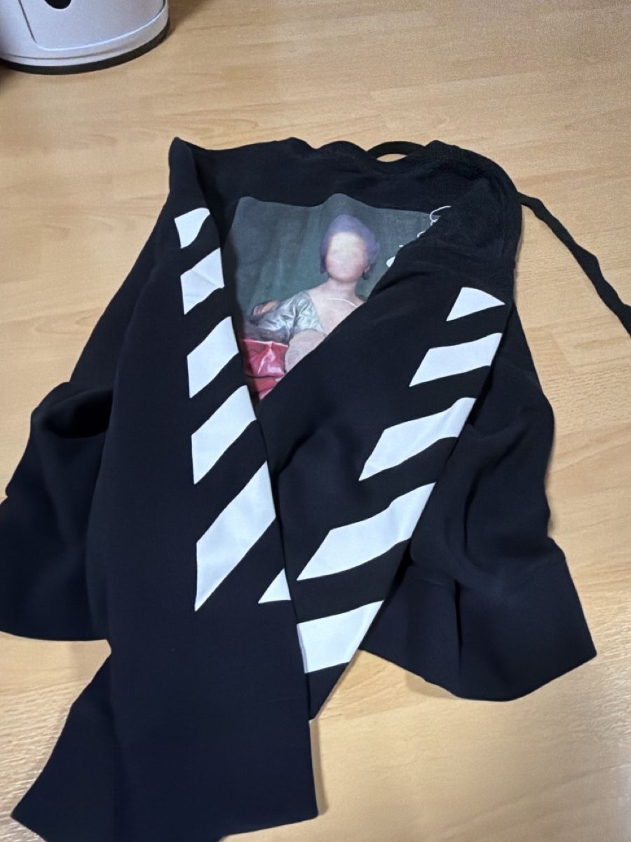 Off-White Pullover & Sweatshirts: OFF-WHITE Sweatshirt Gr XL Pullover  – Gebraucht aus Deitingen von Himhip 8