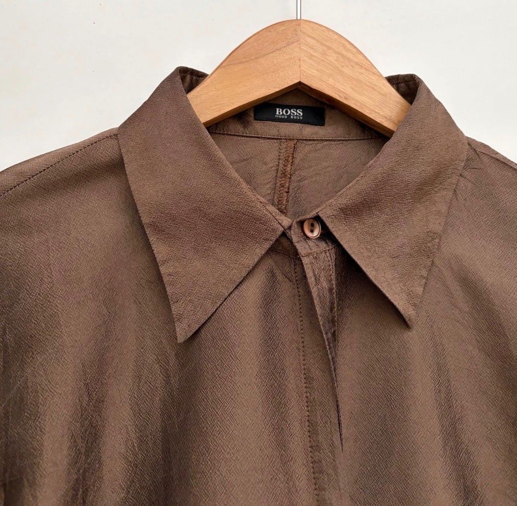 Hugo Boss Camicette: Hugo Boss Bluse Seide Gr.40 braun – Usato da Diepoldsau venduto da Soleil0425 1
