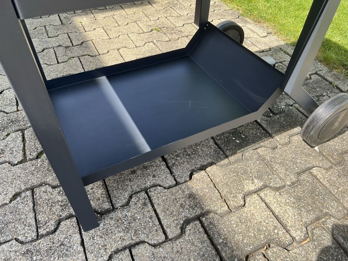 Accessori per grill: Grill , Beistellwagen  – Usato da Halden venduto da Satellite 5