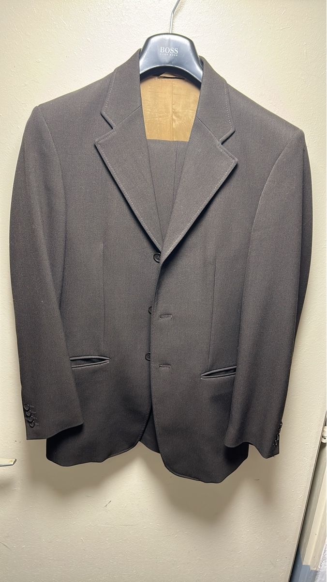 Completi: Eleganter Anzug Gr. 44 – Usato da Kradolf venduto da dafizh